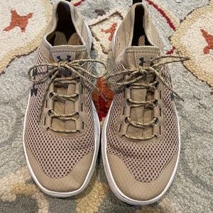 Under Armour Mens Kilchis Sneakers, Sandy Brown/Summit White Size 8.5